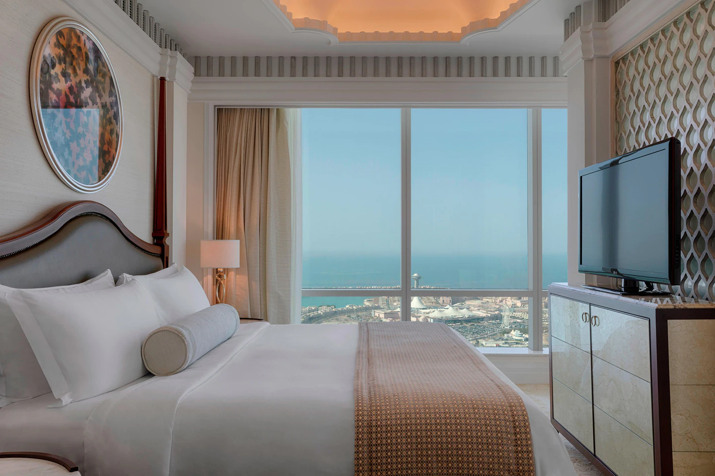 Grand Deluxe Suite