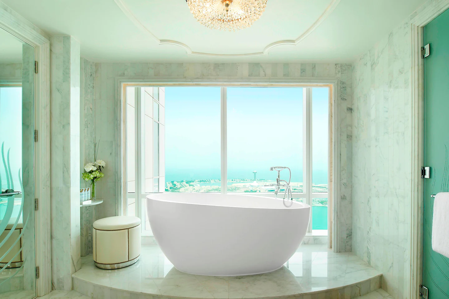 Grand Deluxe Suite