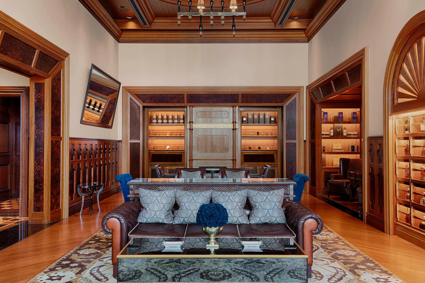 The St. Regis Bar - Cigar Lounge