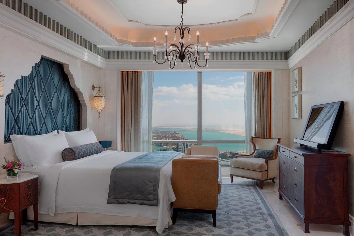 Al Mushref Suite
