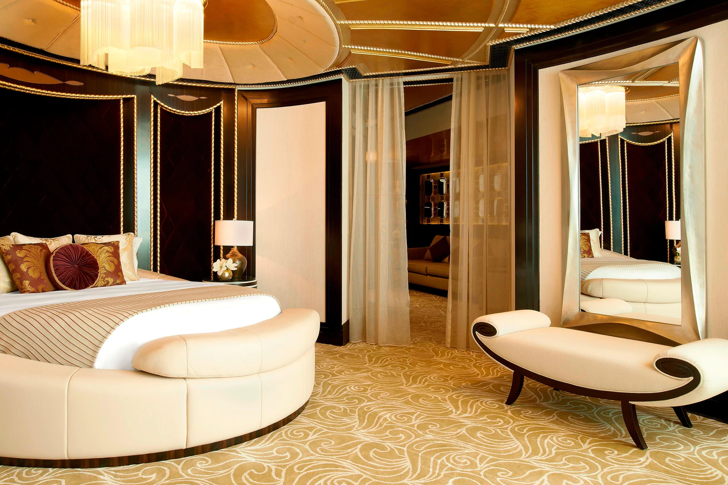 Abu Dhabi Suite