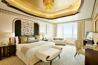 Abu Dhabi Suite