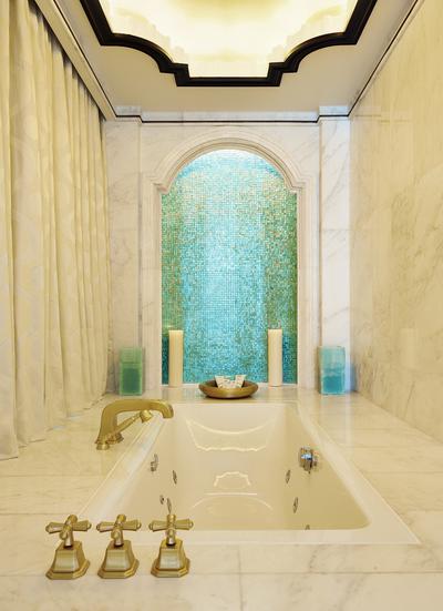 Abu Dhabi Suite