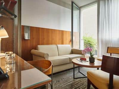 Deluxe Suite with Terrace