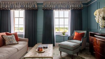 Oliver Parlour Suite