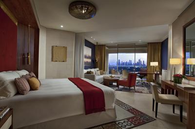 Raffles Club Room - Dubai Skyline