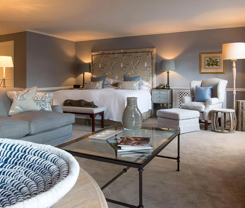 Hotel Suites