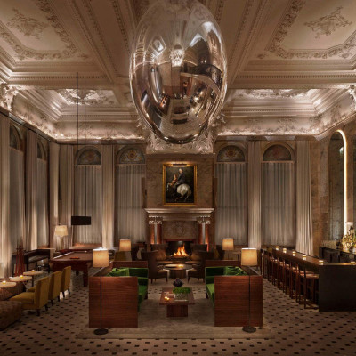 Lobby / Bar