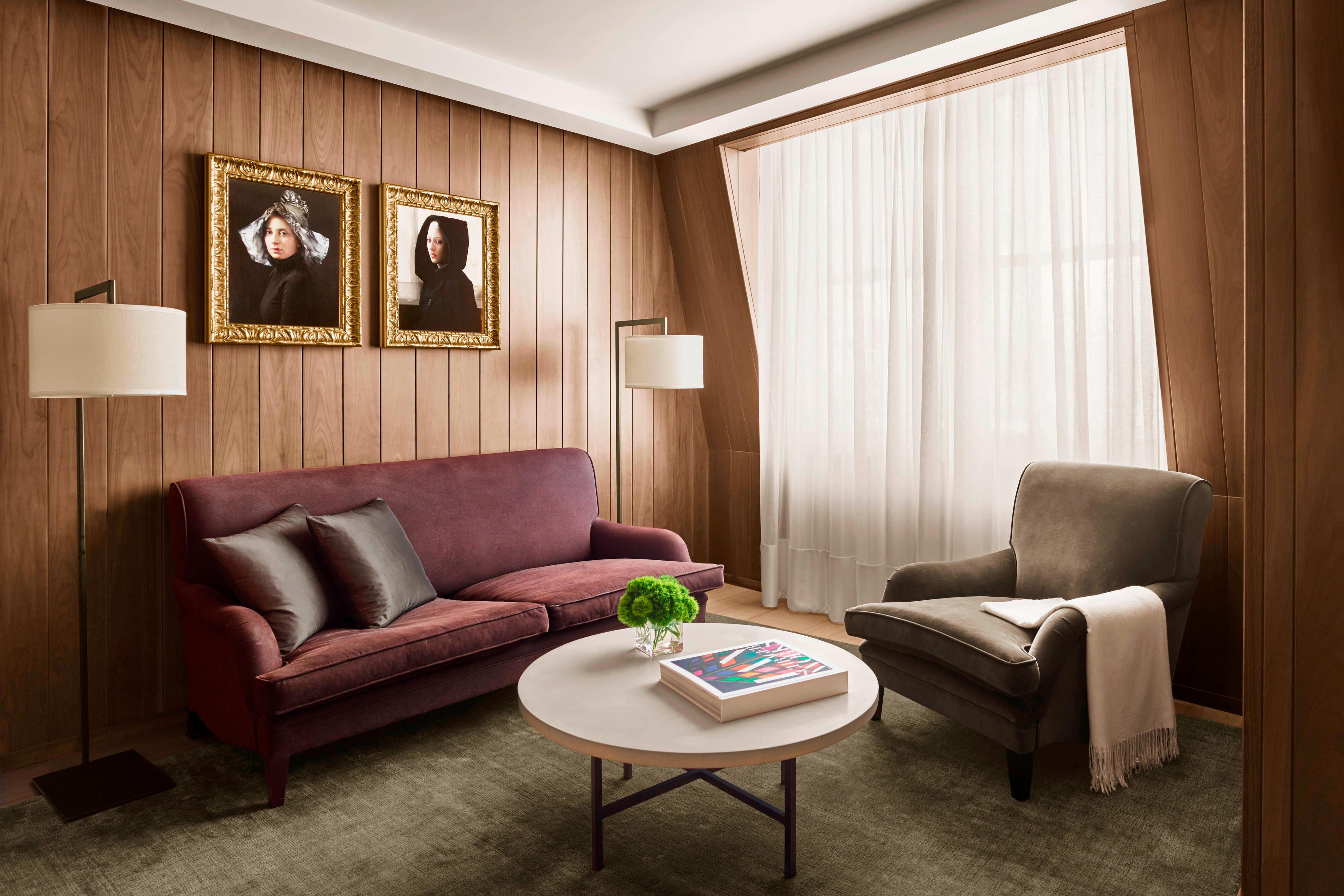 One Bedroom Suite King Living Room