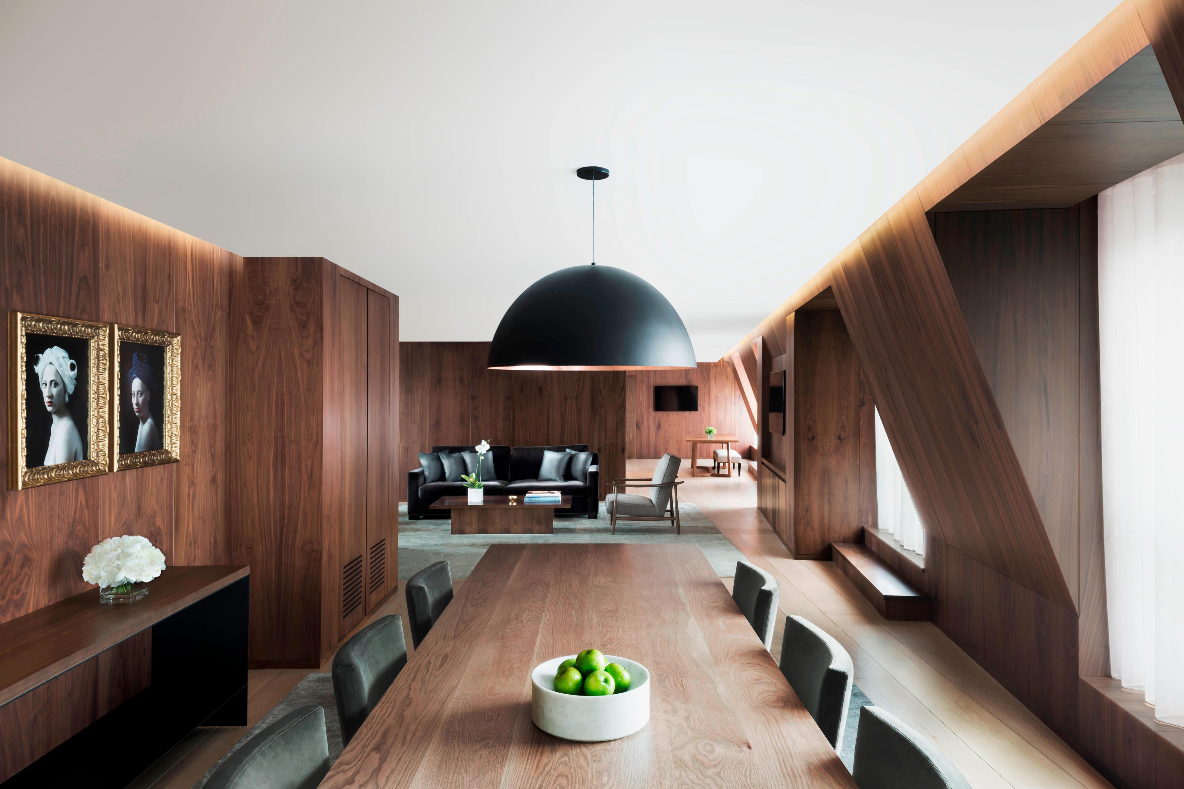 Penthouse Suite