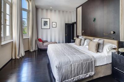 De Vere Suite