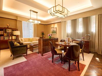 Mayfair Suite