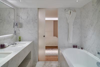 Connaught Mews