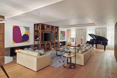 Connaught Mews