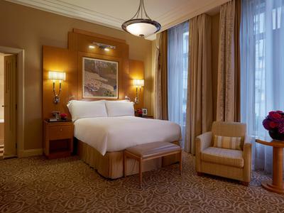 Superior Room, Queen