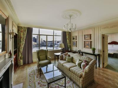 Personality Suite - River View