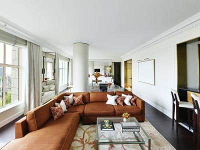 Savoy Suite