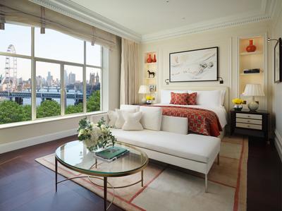 Savoy Suite