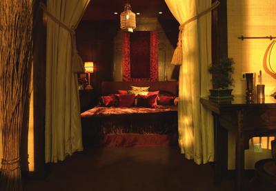 Garden One Bedroom Suite Opium