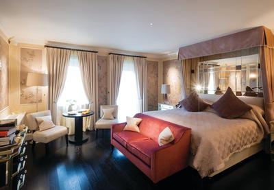 Deluxe Room Chinoiserie