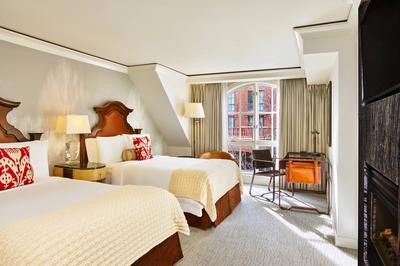 Deluxe with Fireplace