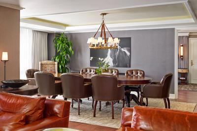 Silver Queen Suite