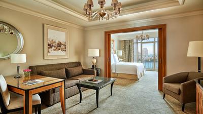 Corniche Suite