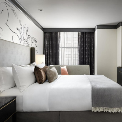 The Gwen, a Luxury Collection Hotel, Michigan Avenue Chicago image