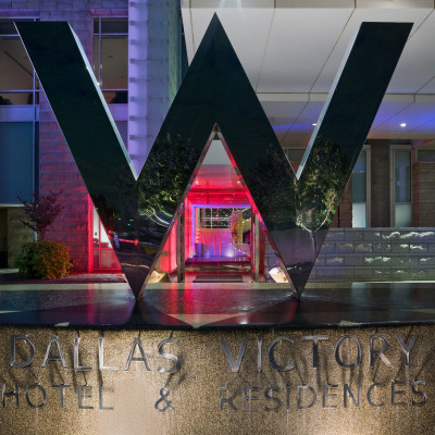 W Dallas - Victory image