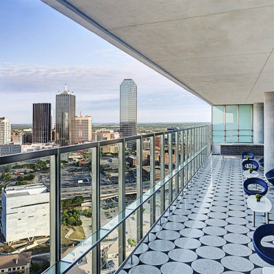 W Dallas - Victory image