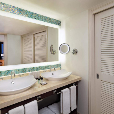 The Royal Hawaiian, A Luxury Collection Resort, Waikiki image