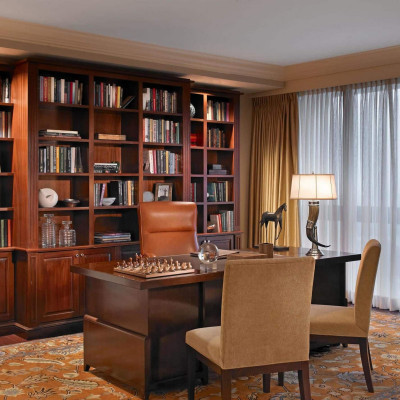 Presidential Suite, 2 Bedroom Suite, Bedroom 1: 1 King, Bedroom 2: King, Fireplace, Balcony