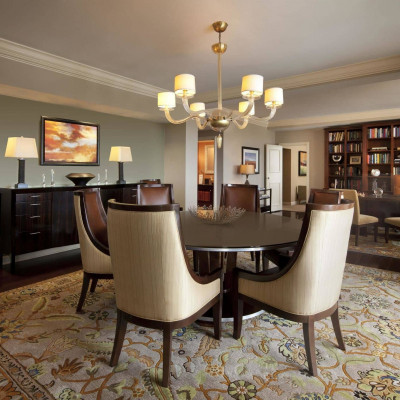 Presidential Suite, 2 Bedroom Suite, Bedroom 1: 1 King, Bedroom 2: King, Fireplace, Balcony