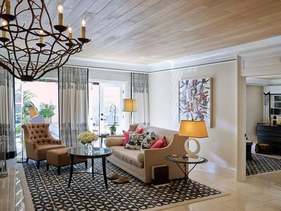 Canyon Suite