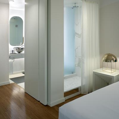 Deluxe Studio Suite