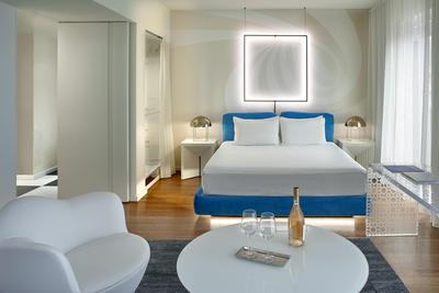 Deluxe Studio Suite
