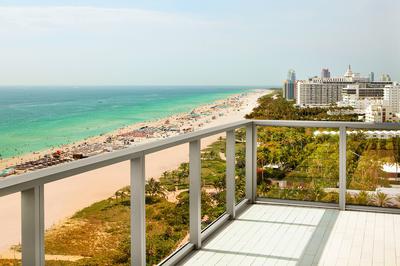 Suite - Oceanfront Balcony
