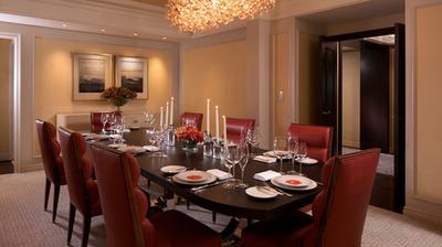 The Peninsula Suite
