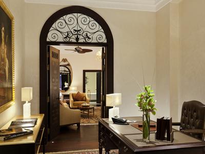 Sir Winston Churchill Suite