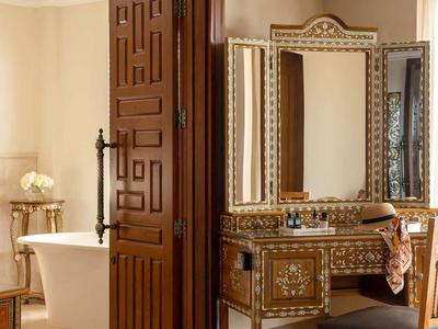 Opera Suite