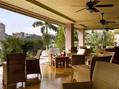 Window on the Nile Bar