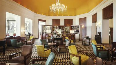 Bar Lounge