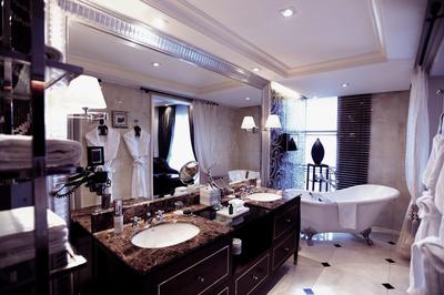 Grand Premium Room