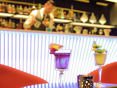 Bar Lounge