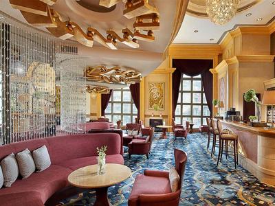 Rendez Vous Lobby Bar