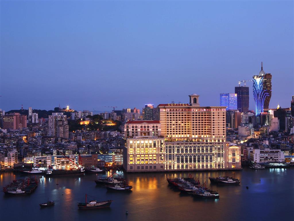 Sofitel Macau at Ponte 16