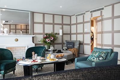 Opera Duplex Suite