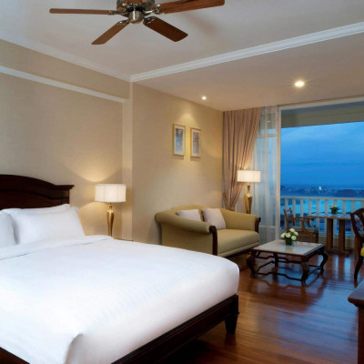 Sofitel Phnom Penh Phokeethra image