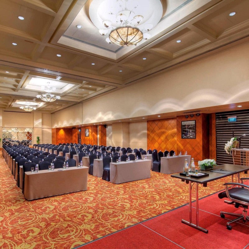 Sofitel Saigon Plaza image