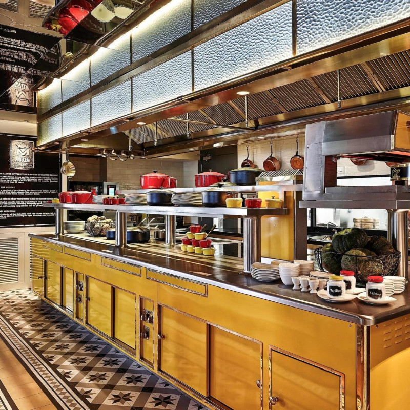 Sofitel Saigon Plaza image